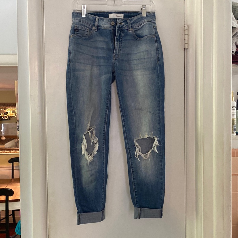 Kancan Ripped knee jeans